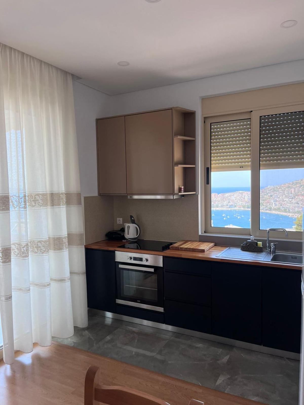 Mane Apartments Саранда Екстер'єр фото